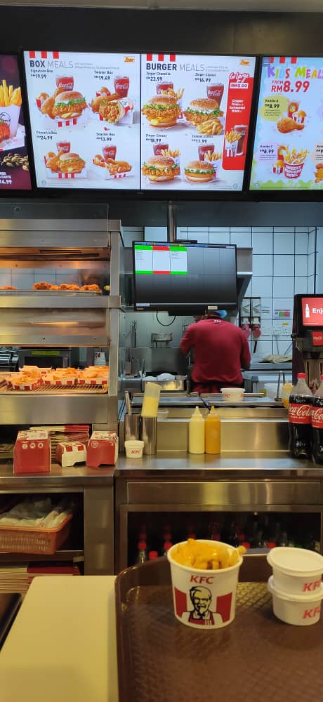 KFC Photo 4