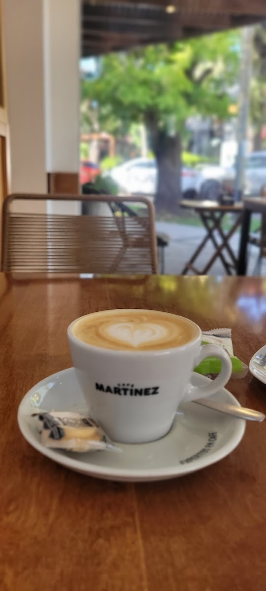 Café Martinez Photo 5