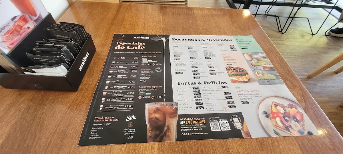 Café Martinez Photo Menu 6