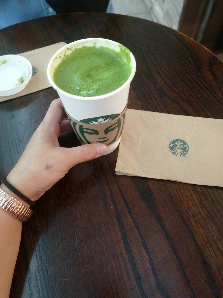 Starbucks Photo 6