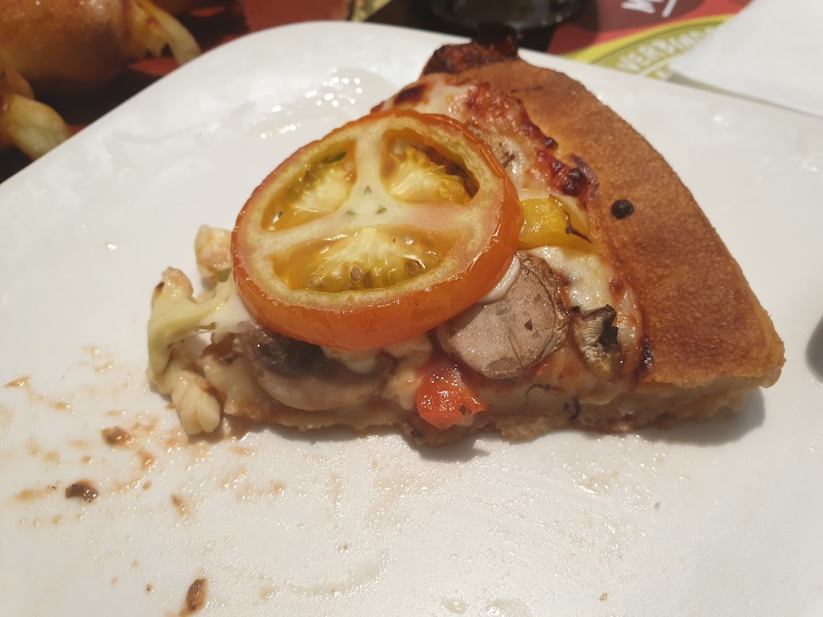 Pizza Hut Photo 9