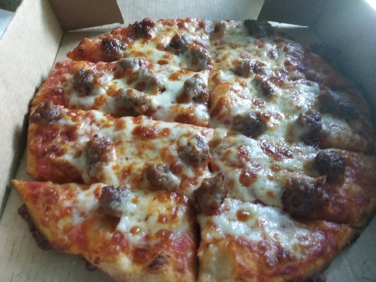 Johnny's Pizza House Photo 6