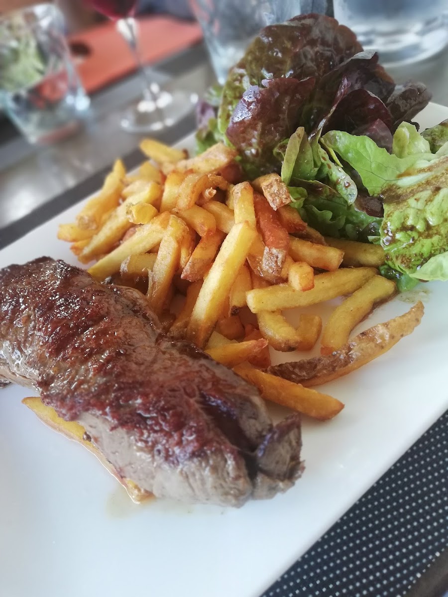 Le Relais des Grottes Photo 10