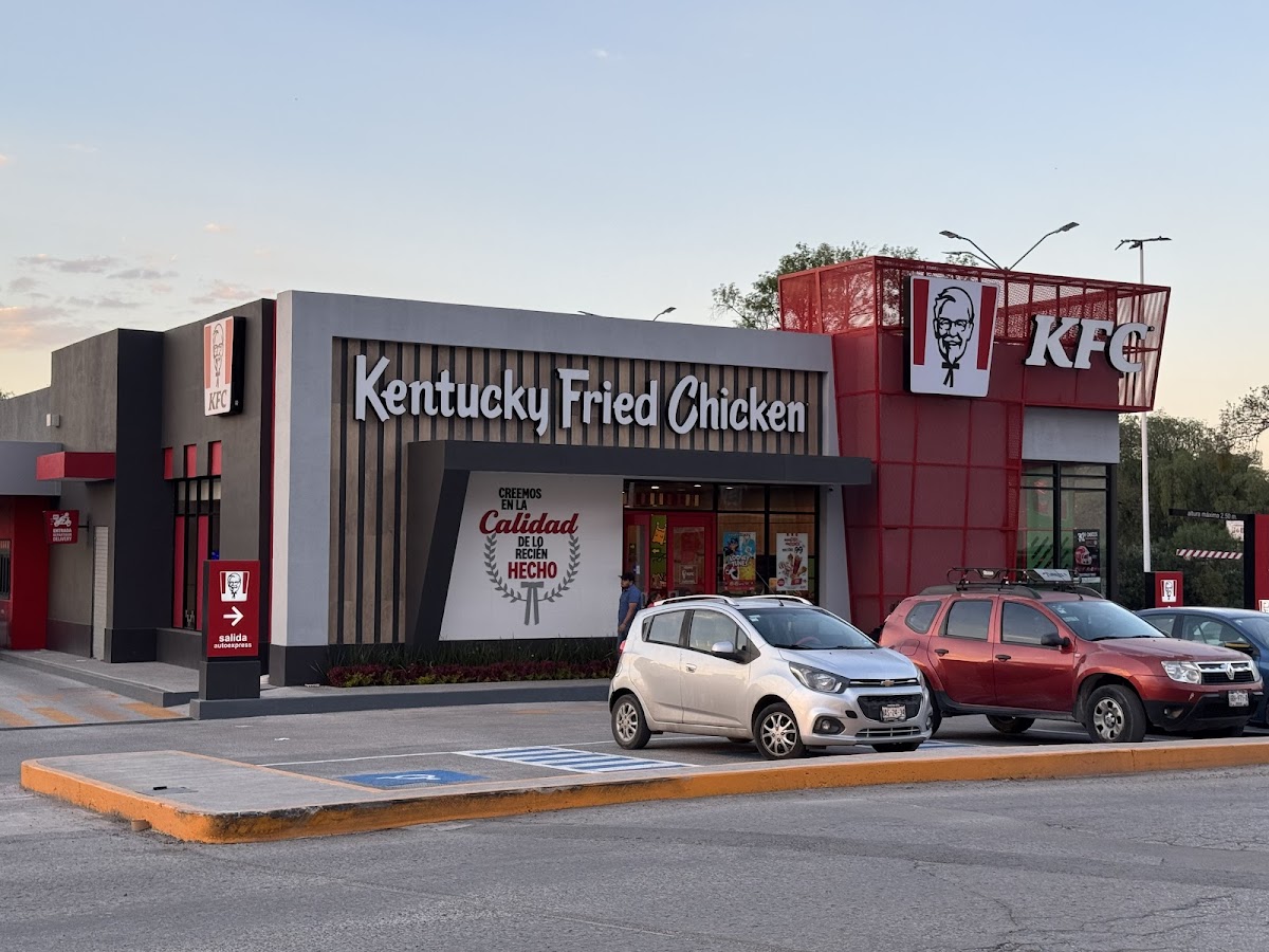 KFC Photo 3