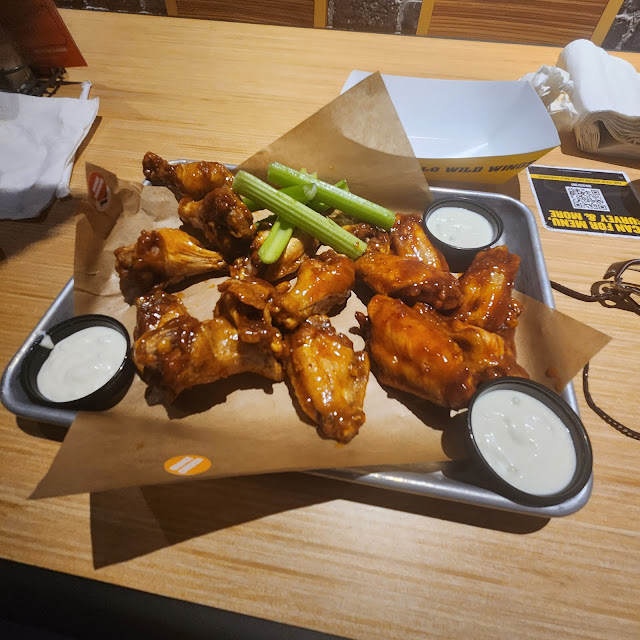Traditional Wings Mango Habanero Asian Zhing Spicy Garlic Thai Curry