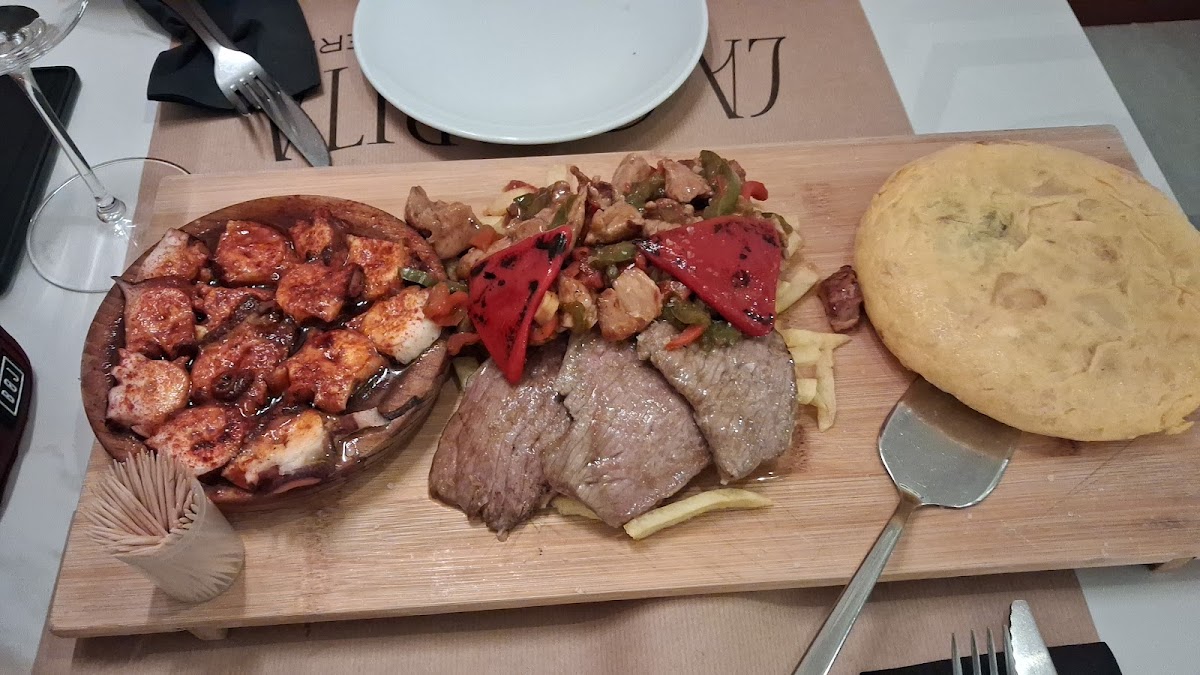 La Clarita Taberna Photo 4