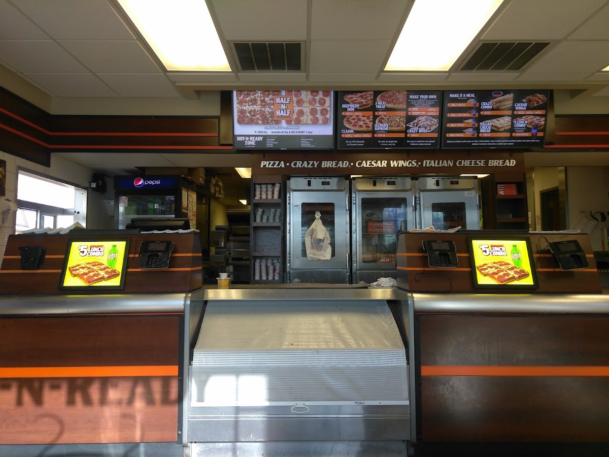 Little Caesars Pizza Photo 9