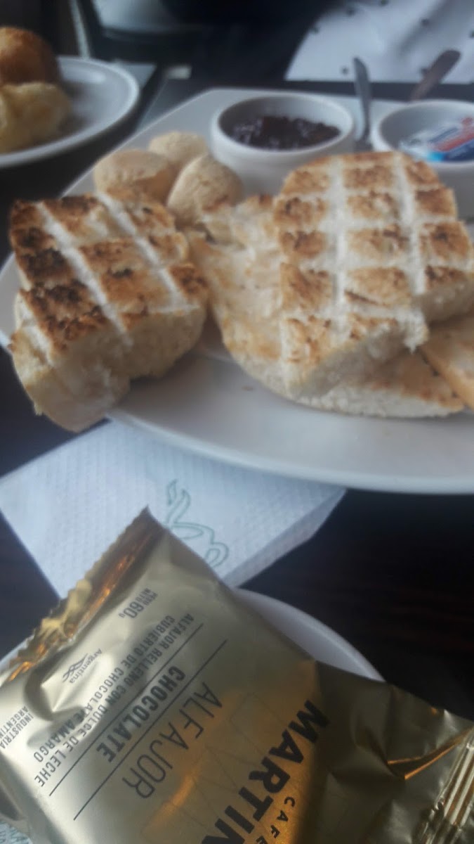 Cafe Martinez Photo 5