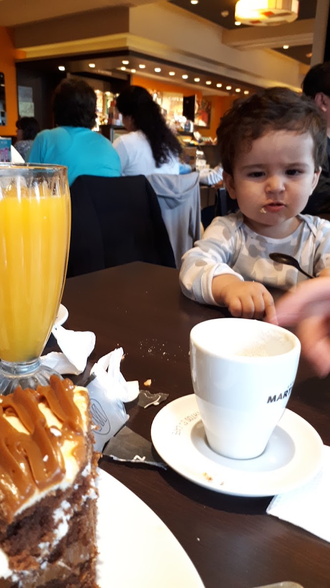 Cafe Martinez Photo 8
