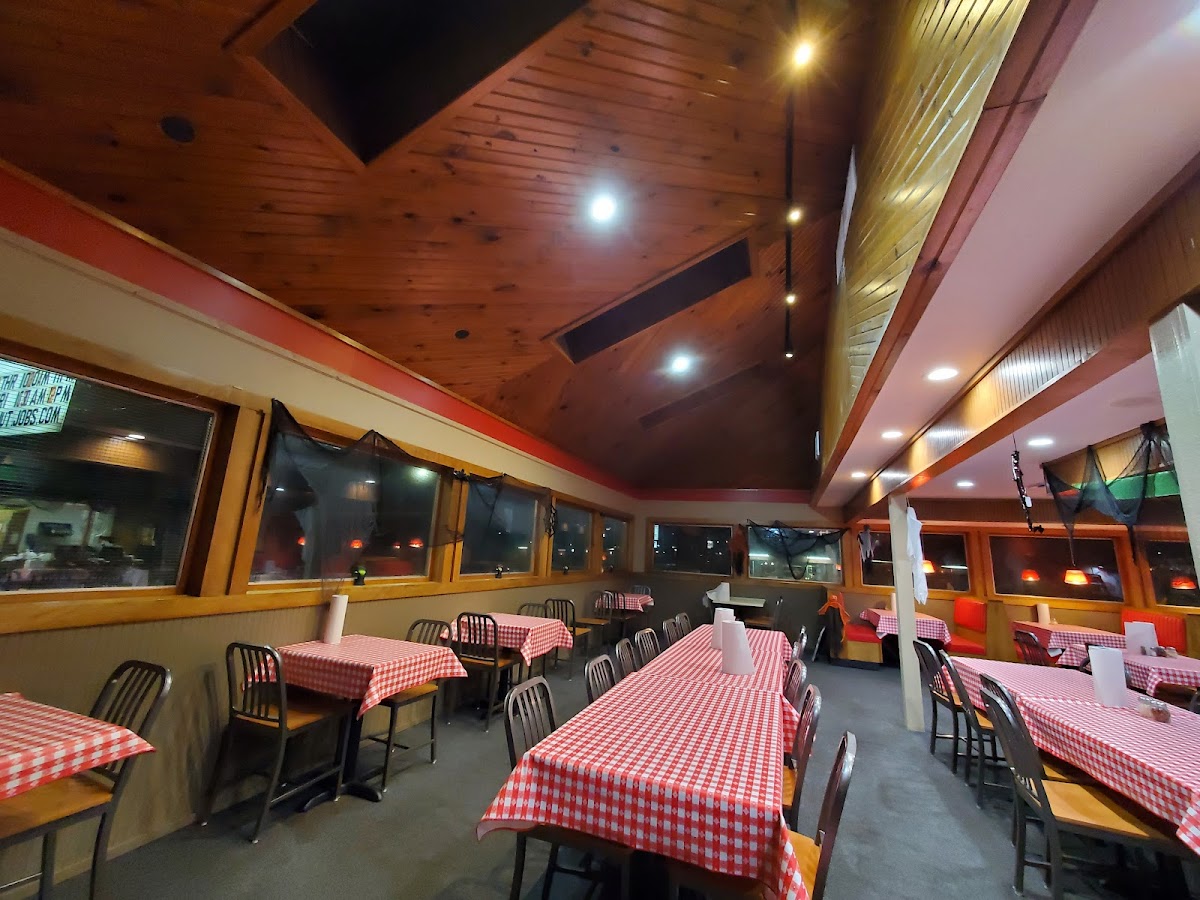 Pizza Hut Photo 3