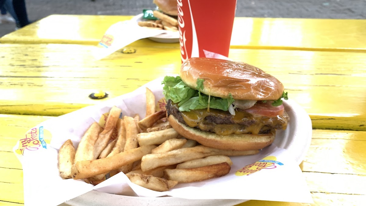 Johnny Rockets Villa Hollywood Photo 5