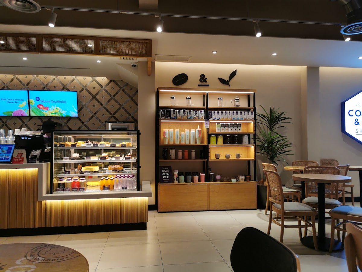 The Coffee Bean & Tea Leaf Photo 4