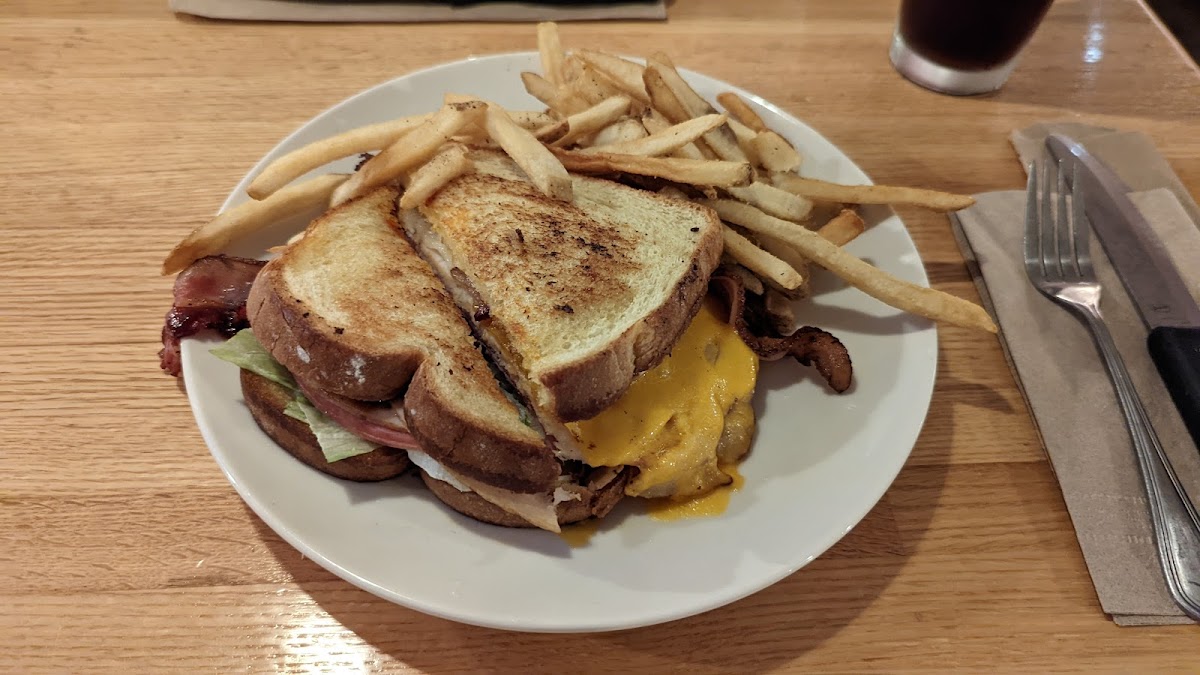 Applebee's Grill + Bar Photo 9