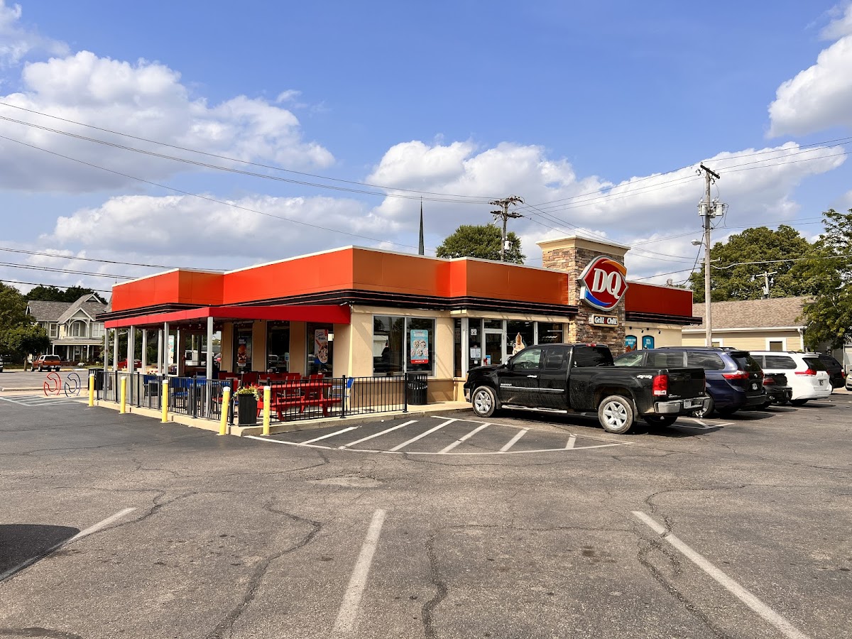 Dairy Queen Grill & Chill