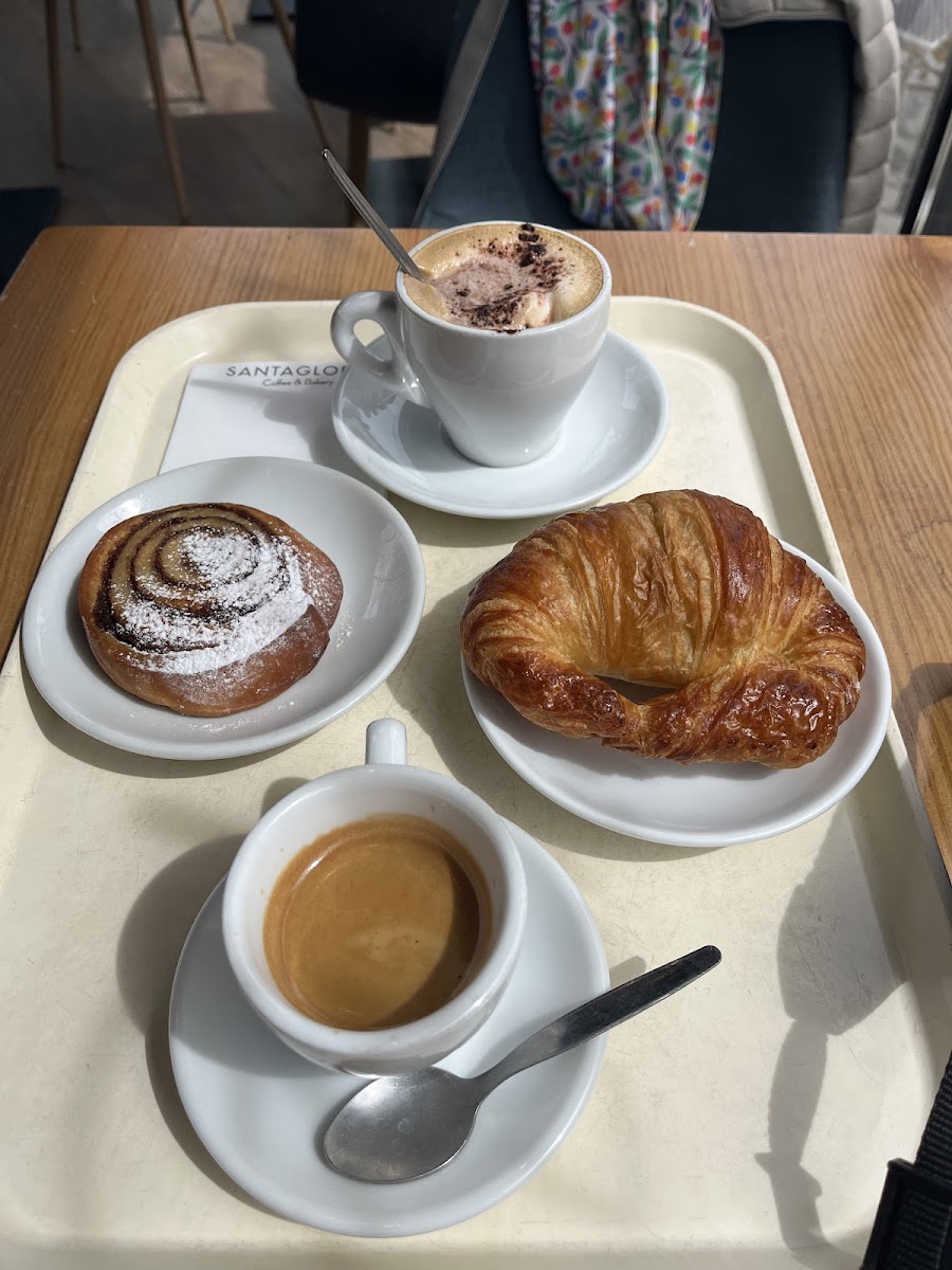 Santagloria Coffee & Bakery Photo 3
