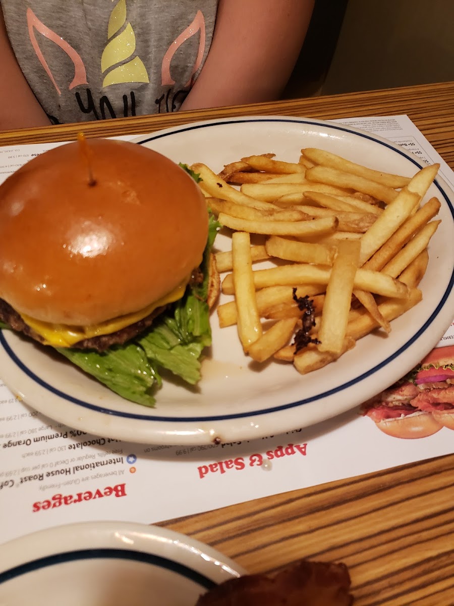 IHOP Photo 9