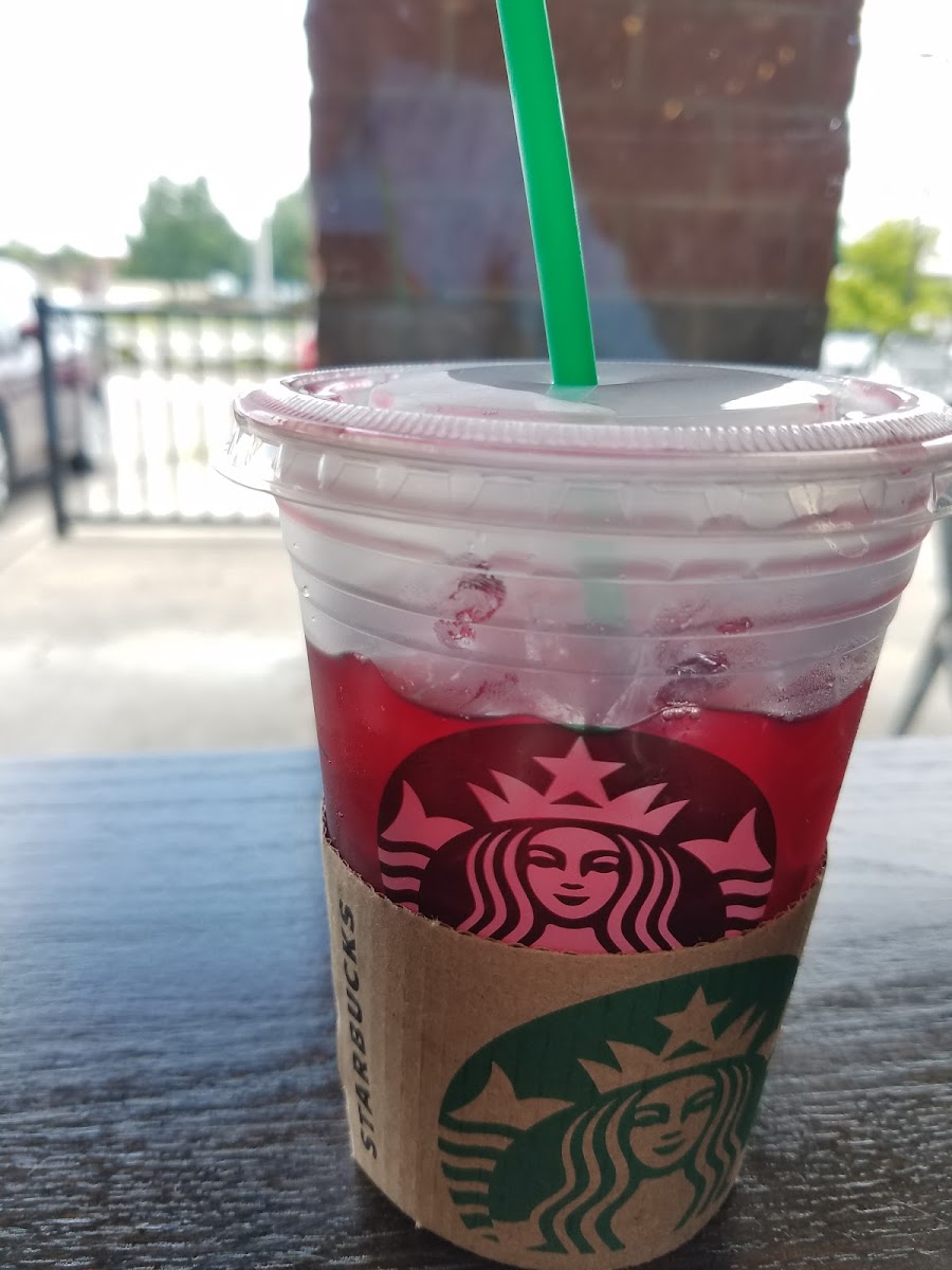Starbucks Photo 6