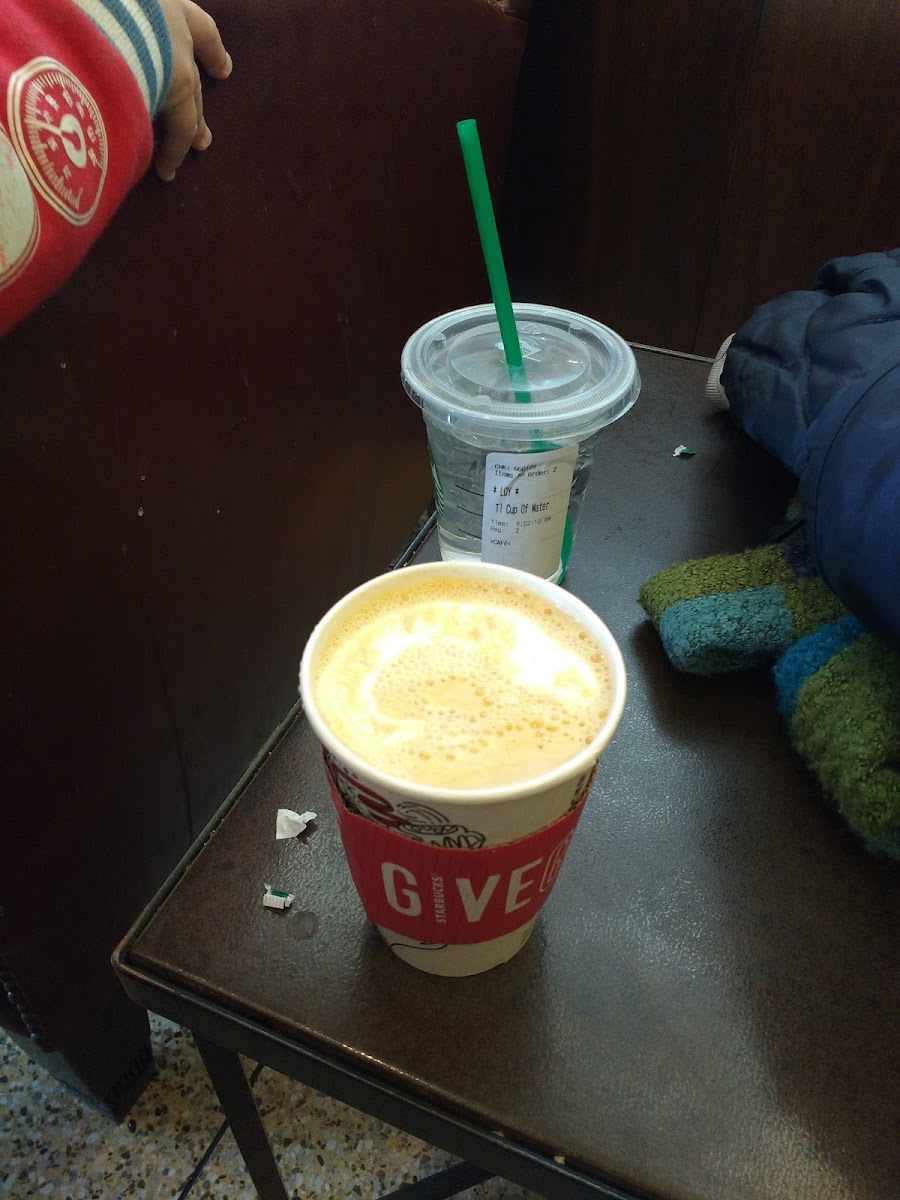 Starbucks Photo 7