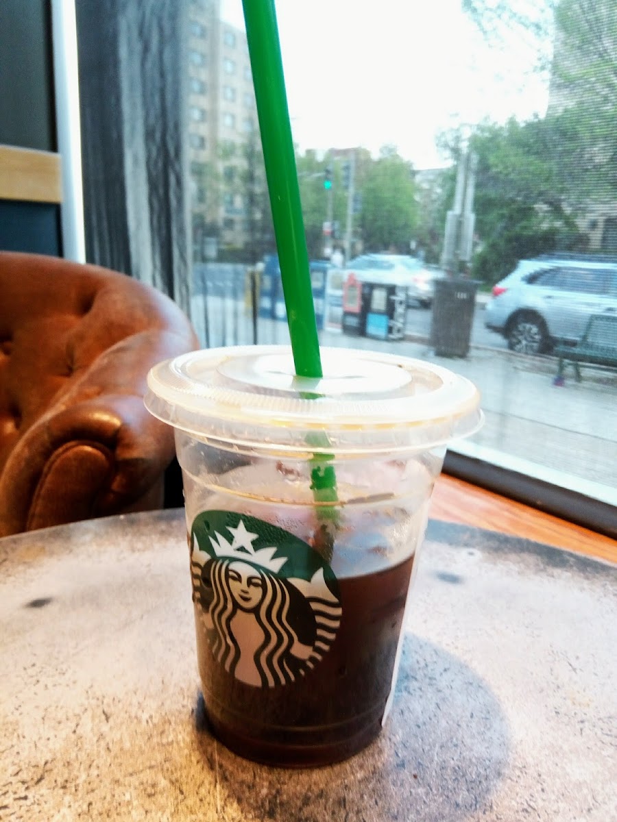 Starbucks Photo 5