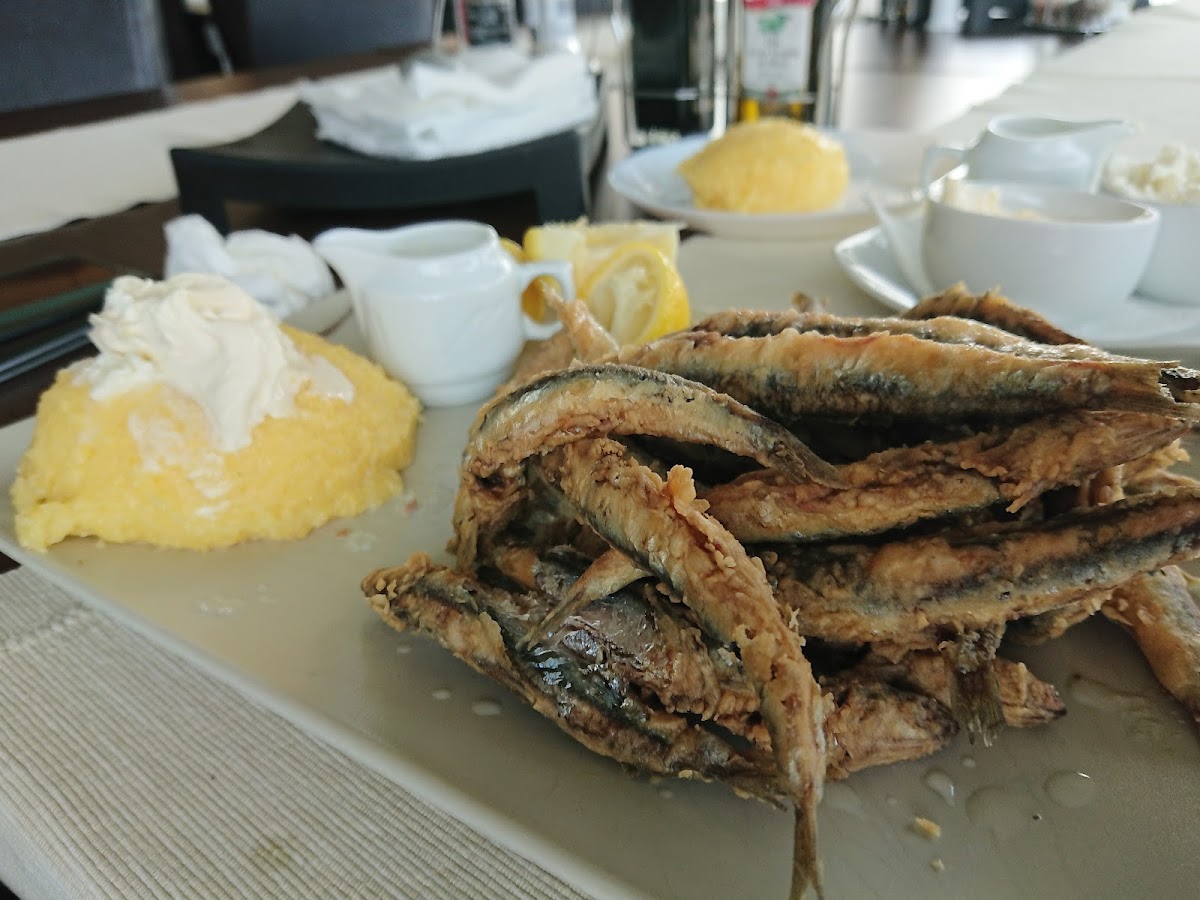 Restaurant Pescăresc Între Ape Photo 5