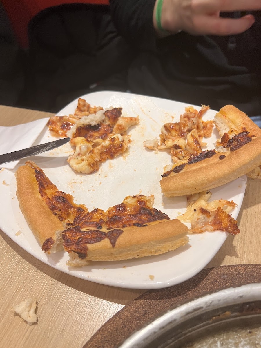 Pizza Hut Photo 6