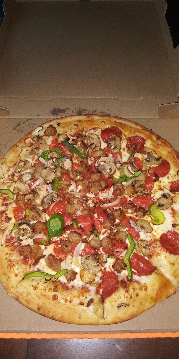 Little Caesars Pizza Photo 7