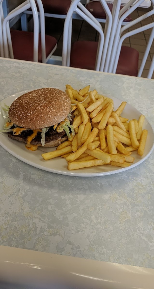 Wimpy Photo 7