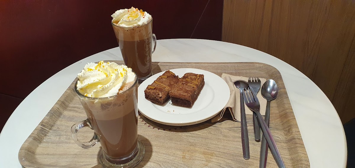 Costa Coffee Photo 7