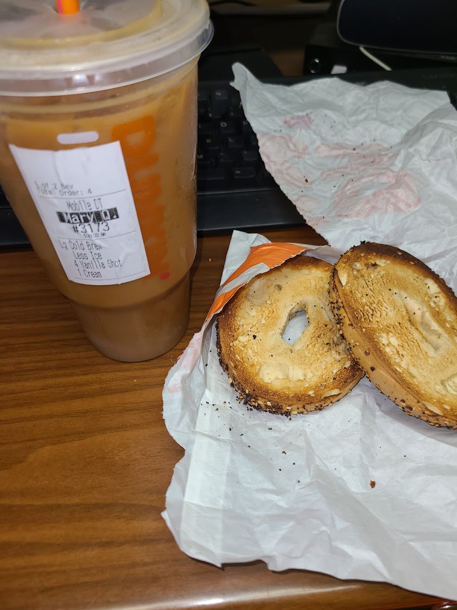 Dunkin' Photo 8