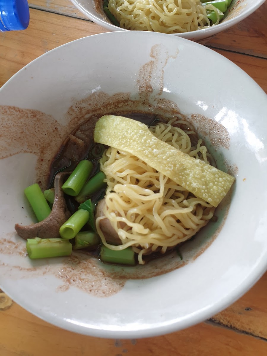 ตากะยายก๋วยเตี๋ยวเรือเจ้าเก่า สาขา2 (คลองห้า) Photo 9