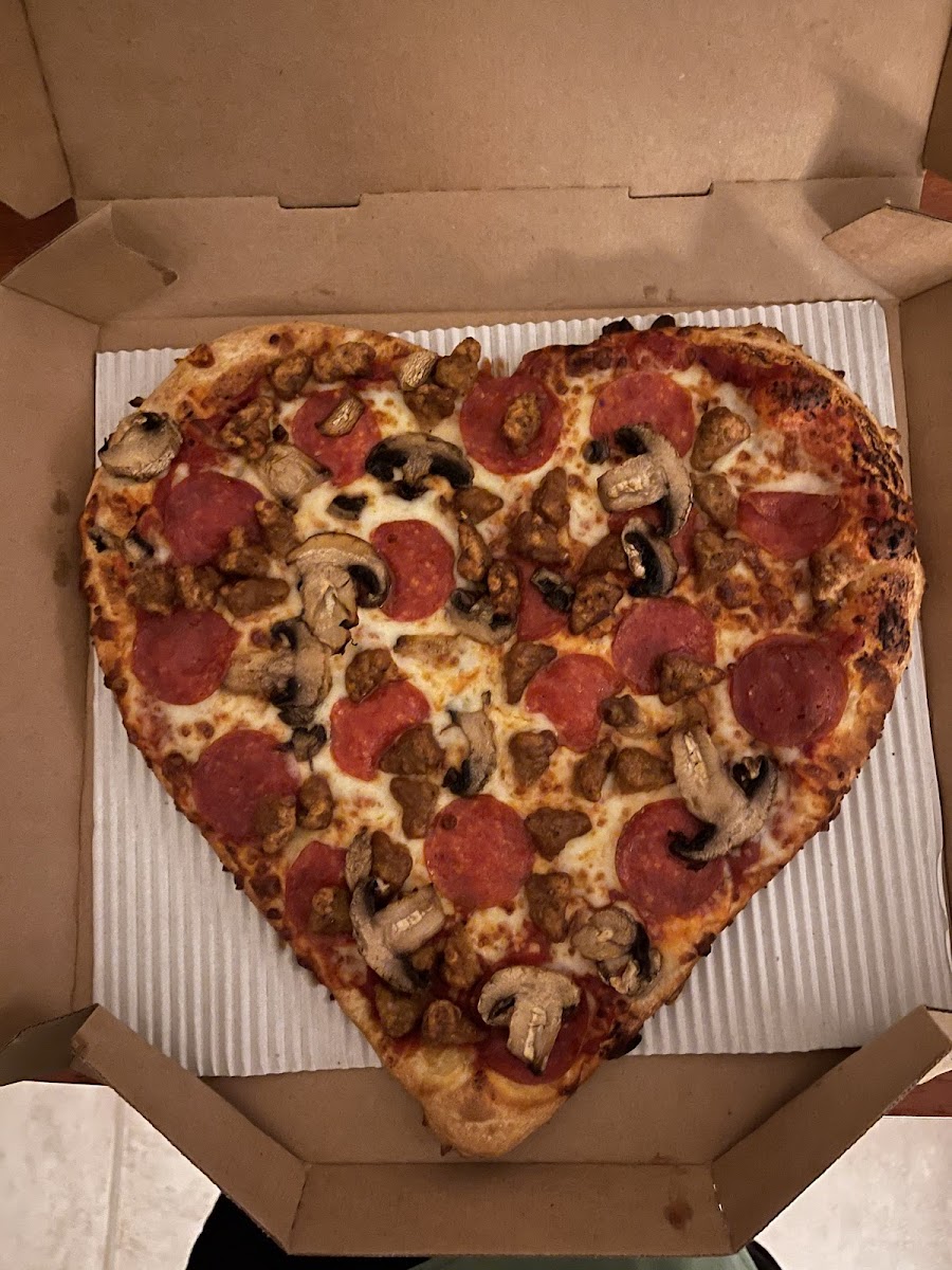 Pizza Hut Photo 6