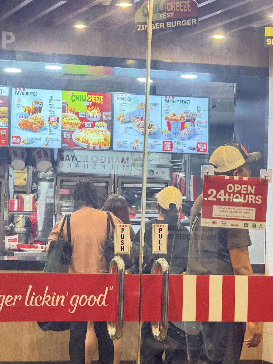 KFC Photo 4