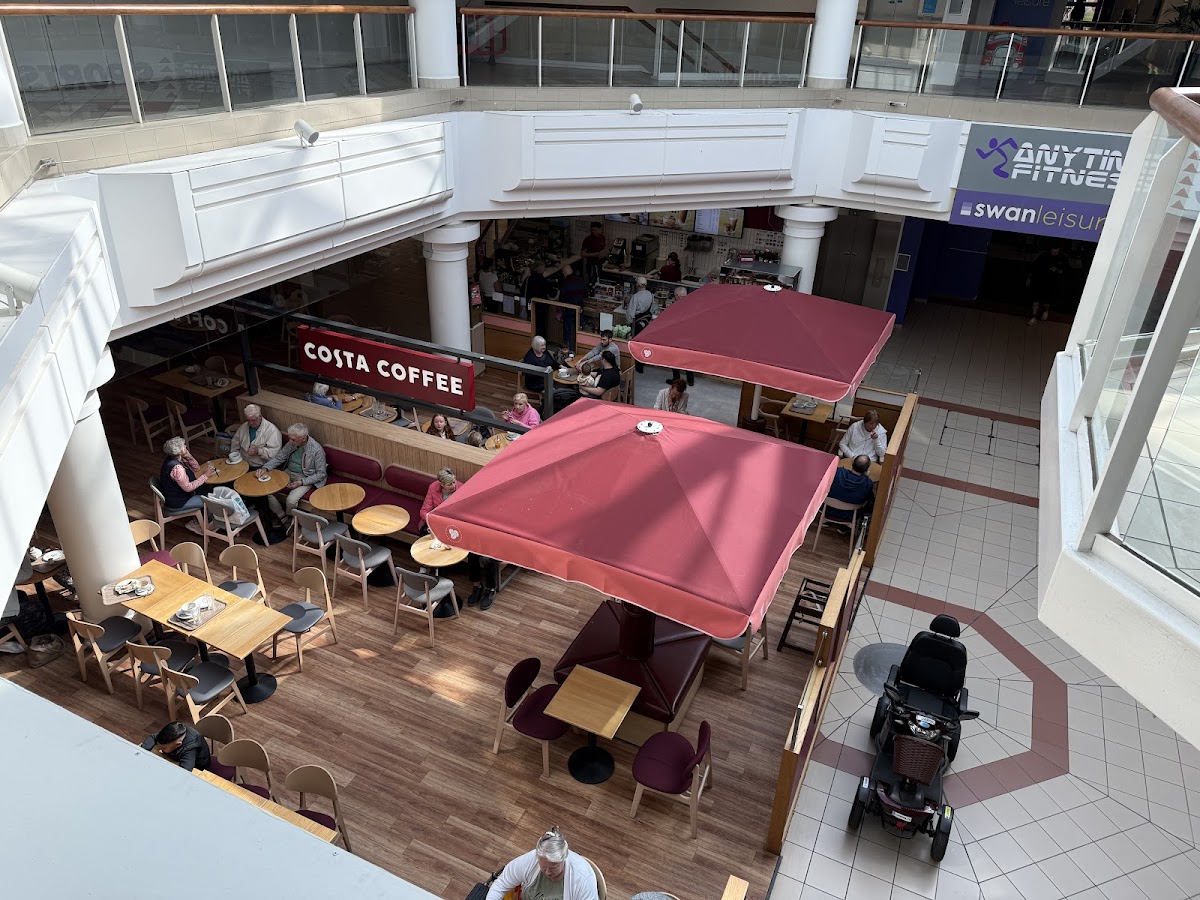 Costa Coffee Photo 3