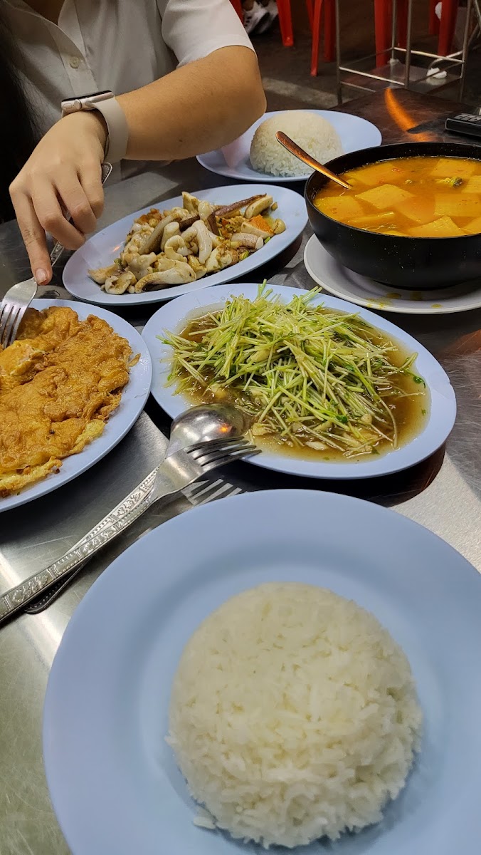 ข้าวต้มพี่ดำ (ข้าวต้ม ซอย 3) Photo 8