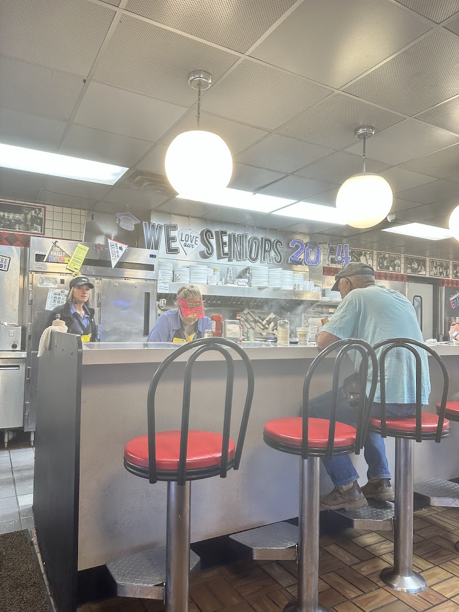 Waffle House Photo 4