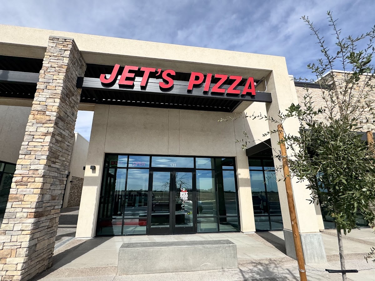 Jet's Pizza
