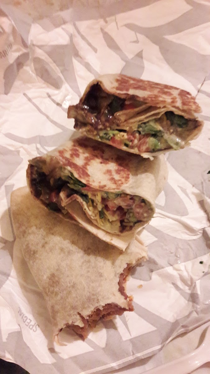 Taco Bell / KFC Photo 8