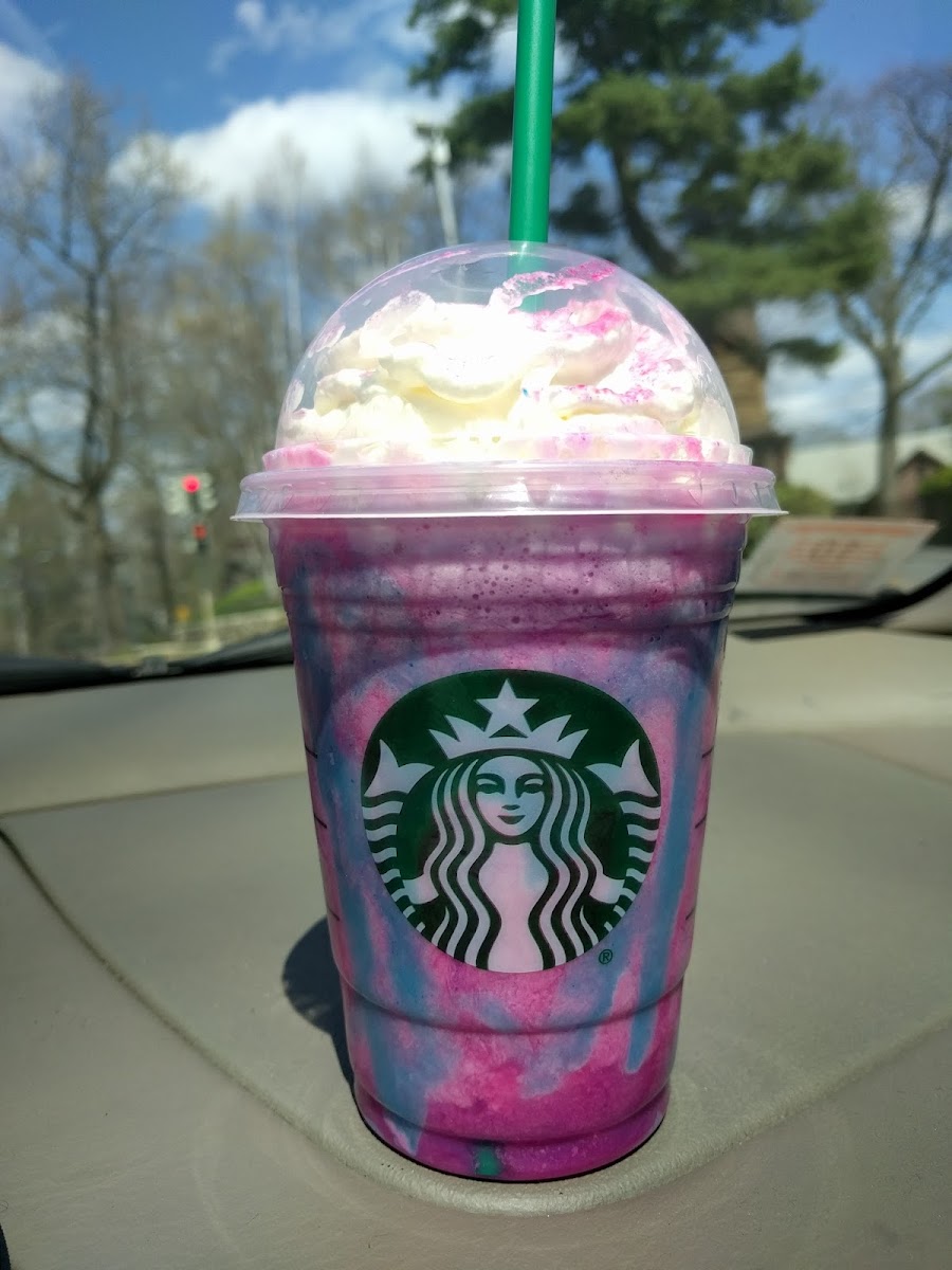 Starbucks Photo 4