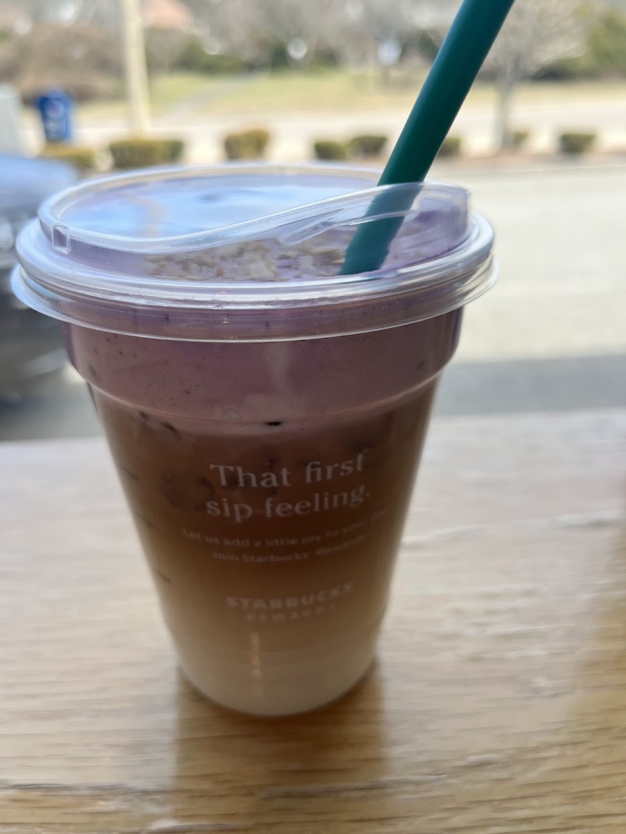 Starbucks Photo 8
