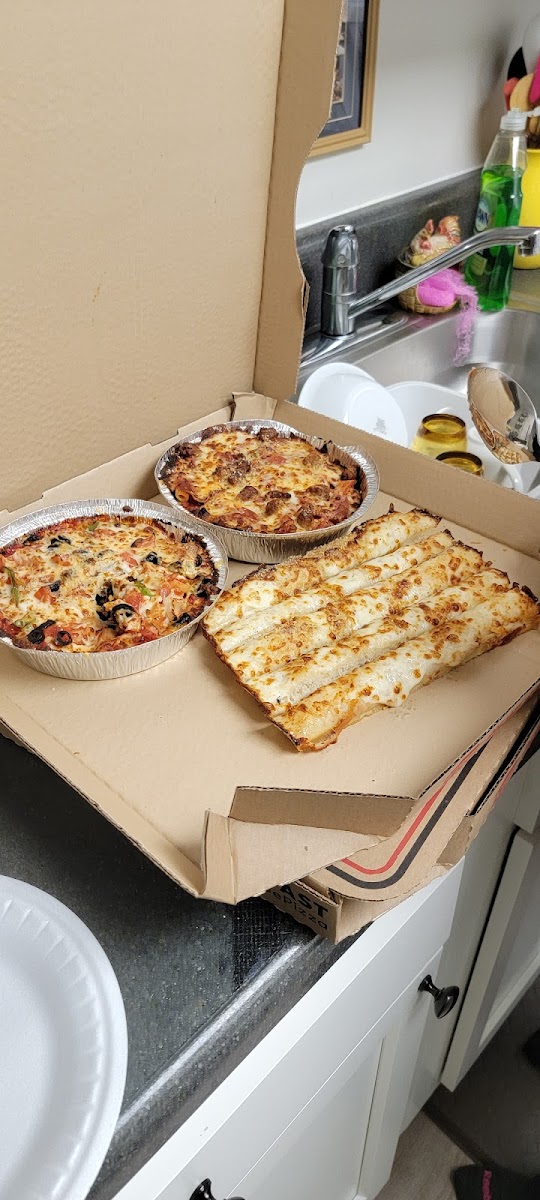 Pizza Hut Photo 6
