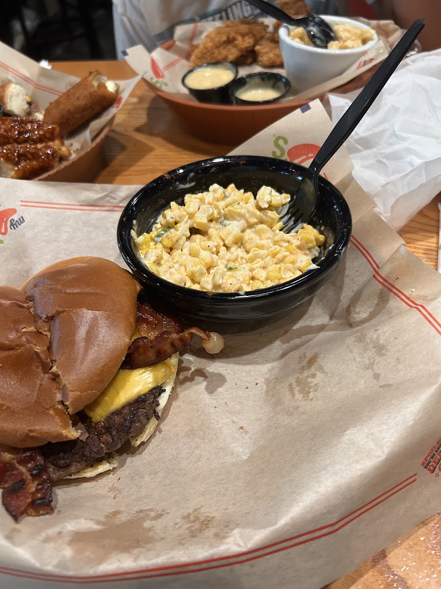 Chili's Grill & Bar Photo 4
