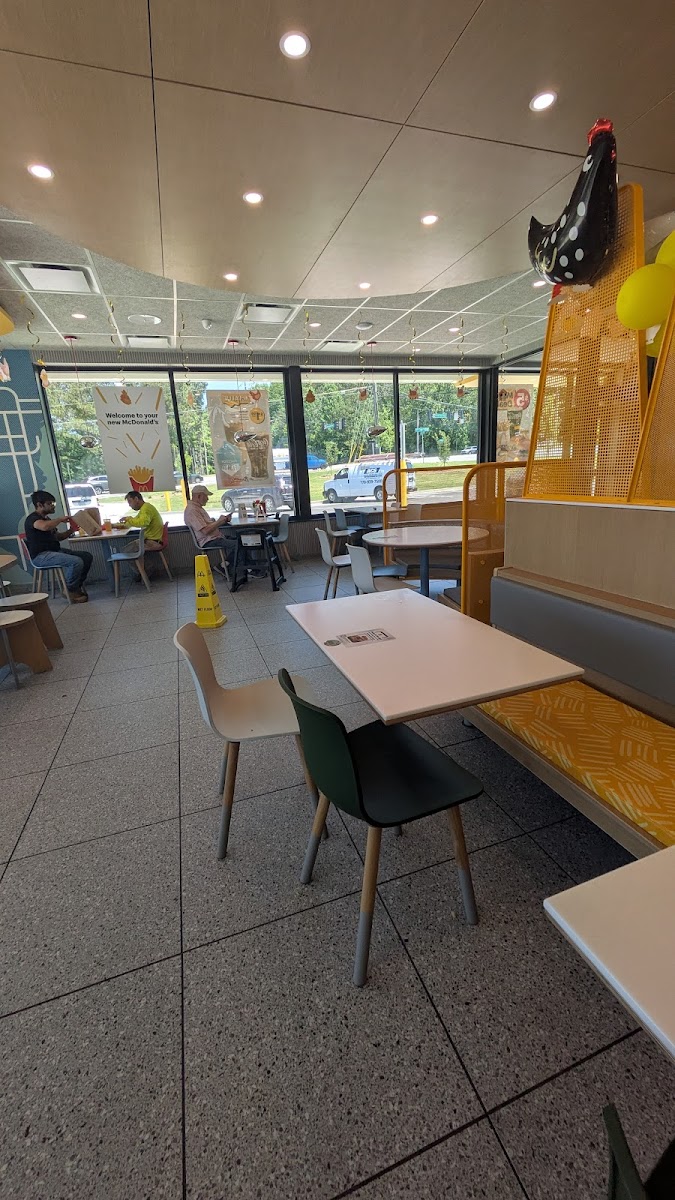 Mcdonalds Photo 7