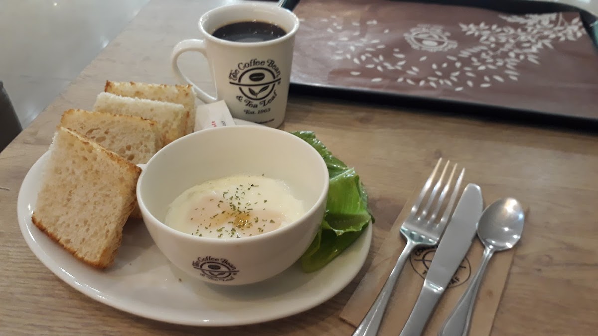 The Coffee Bean & Tea Leaf Photo 8