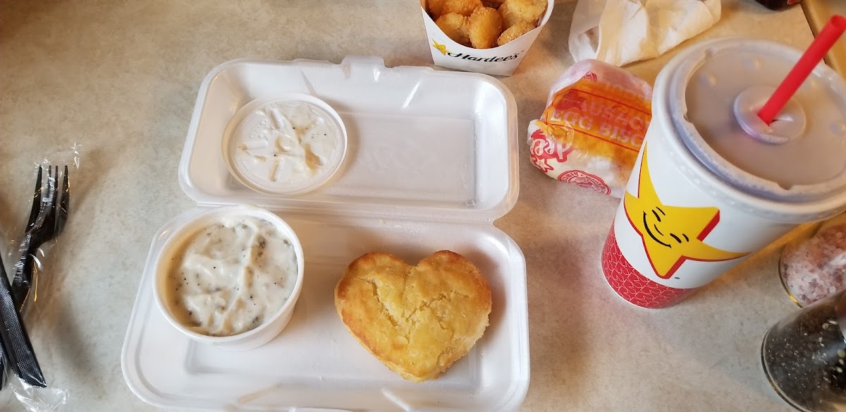 Hardee's Photo 3