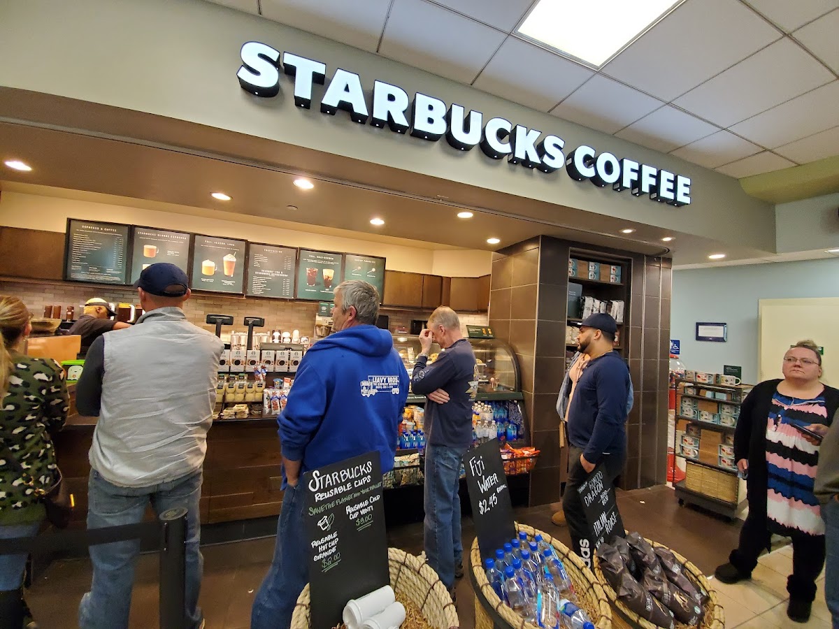 Starbucks Photo 3