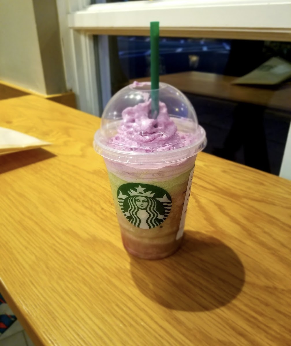 Starbucks Photo 5