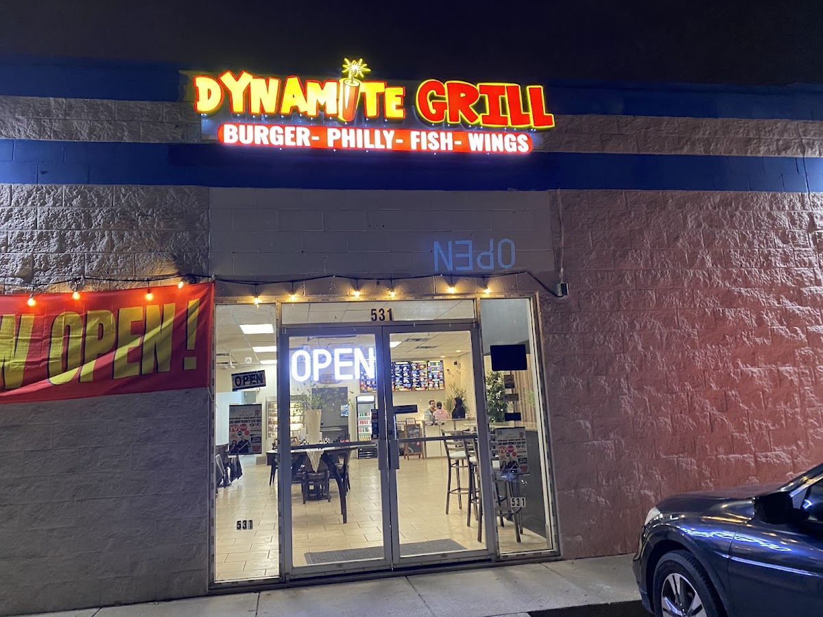 Dynamite Grill Cedar Hill