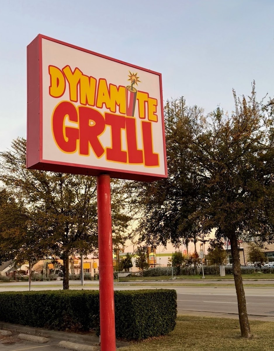 Dynamite Grill Cedar Hill Photo 8