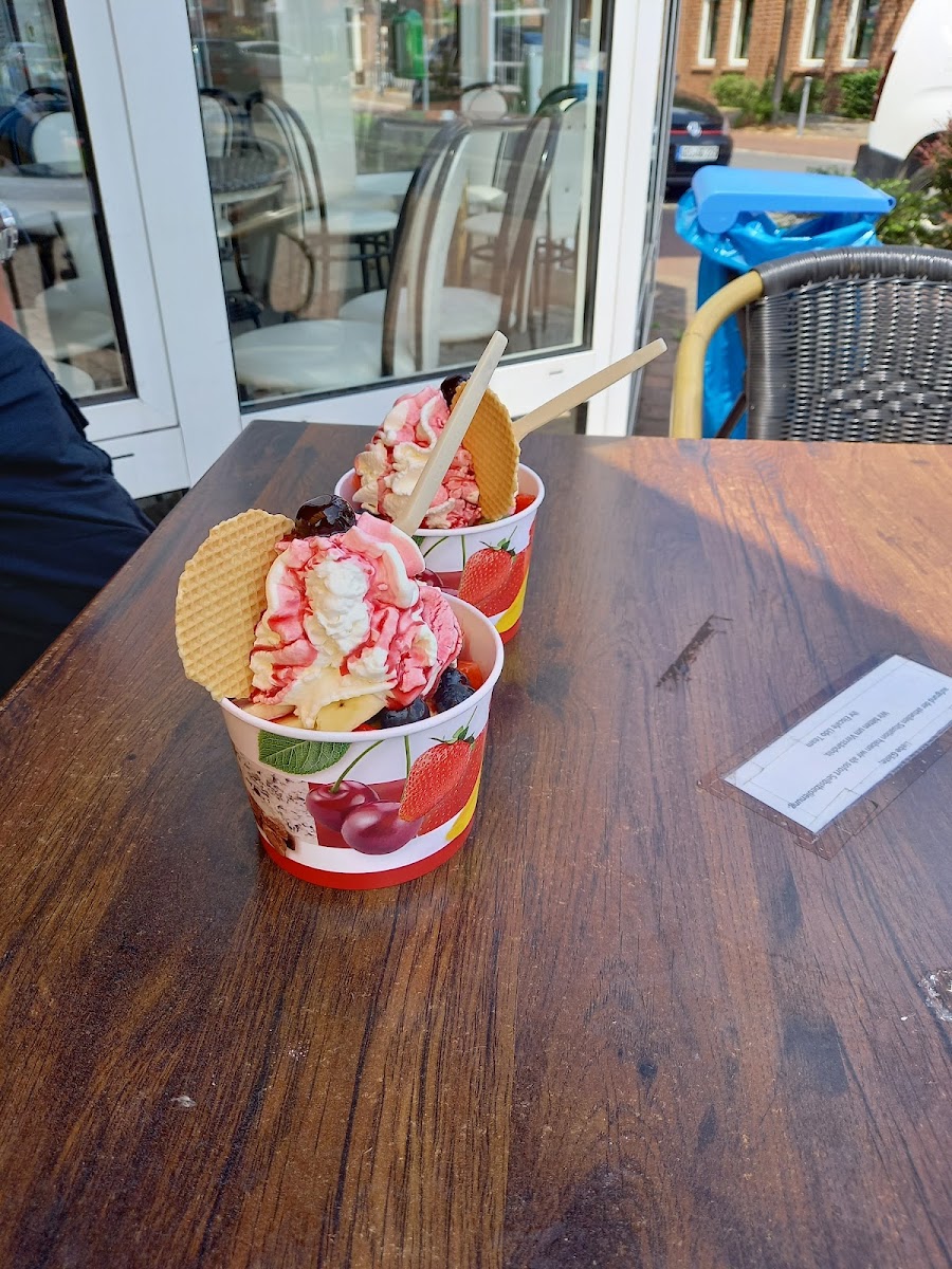 Eiscafé Lido Photo 8