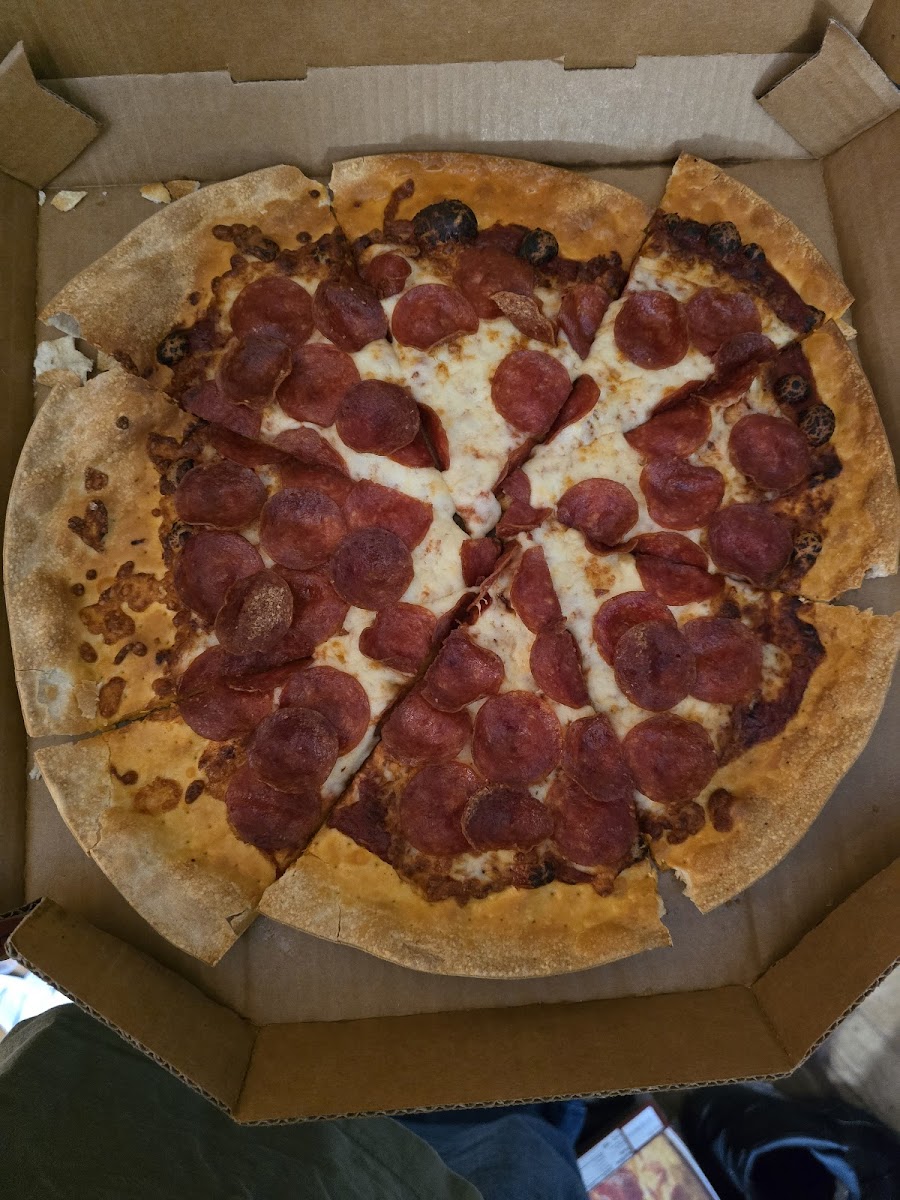 Pizza Hut Photo 3